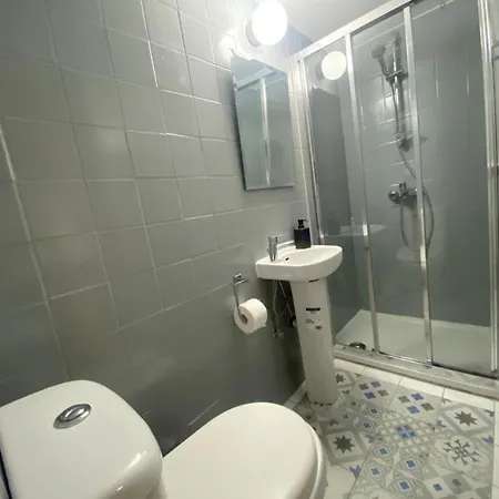 Apartament Blue Ivy 1-br In Center Larnaca