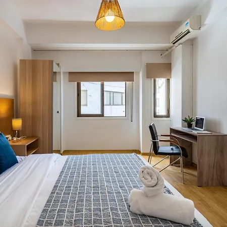 Blue Ivy 1-br In Center Apartament Larnaca